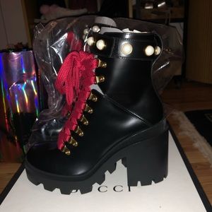 Gucci leather ankle boots BRAND NEW NEVER WORN